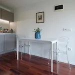 House Wisteria Διαμέρισμα
