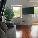 דירה House Wisteria Kostanjevica na Krasu