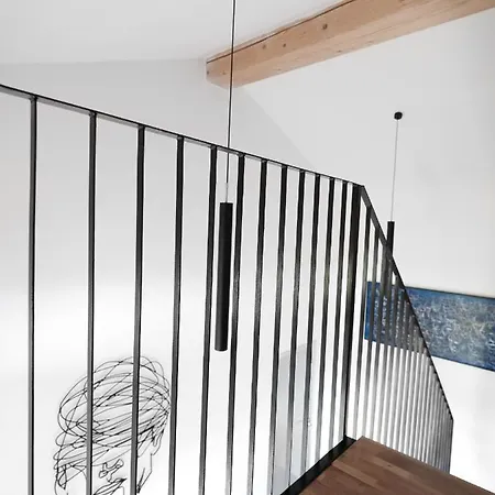 House Wisteria * Kostanjevica na Krasu