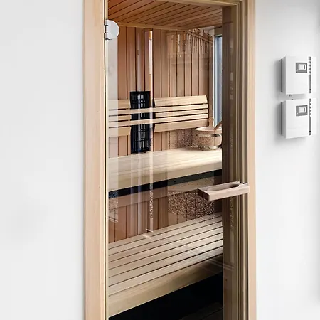 House Wisteria Apartman *