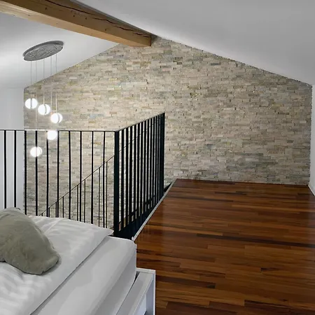 شقة House Wisteria *