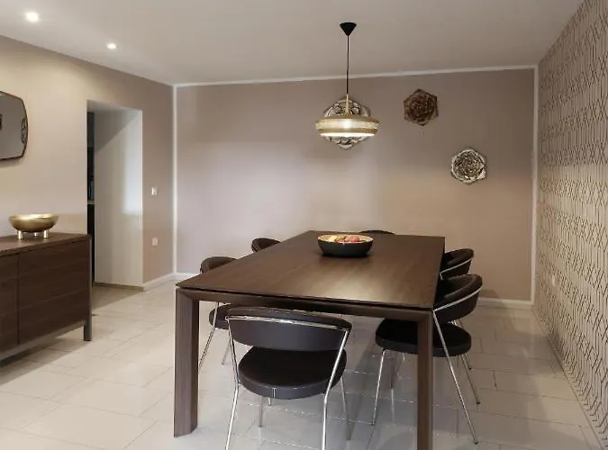 House Wisteria * Kostanjevica na Krasu