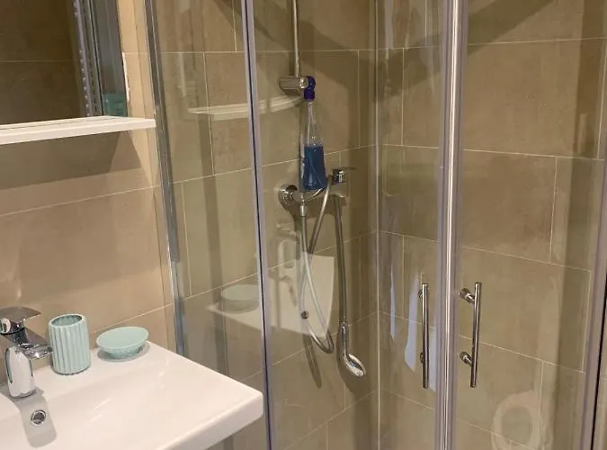 Apartma House Wisteria Kostanjevica na Krasu