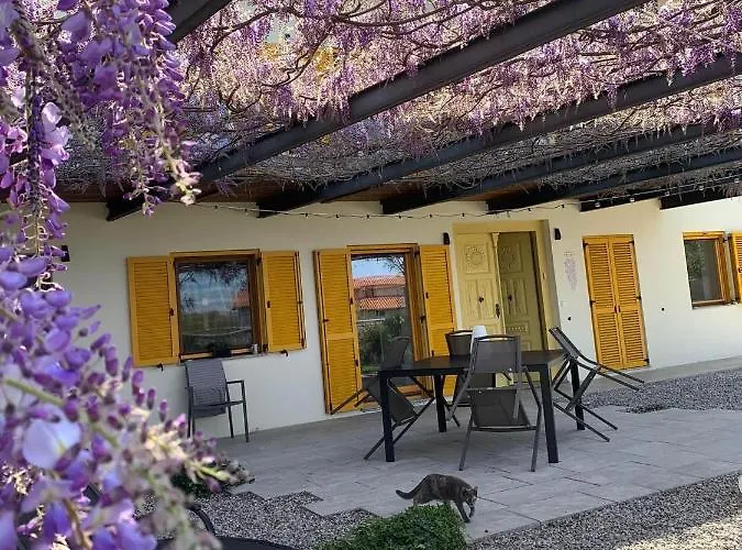 شقة House Wisteria *