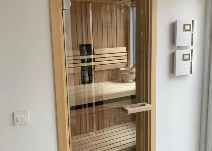 House Wisteria * Kostanjevica na Krasu