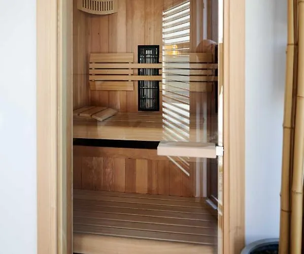 شقة House Wisteria *