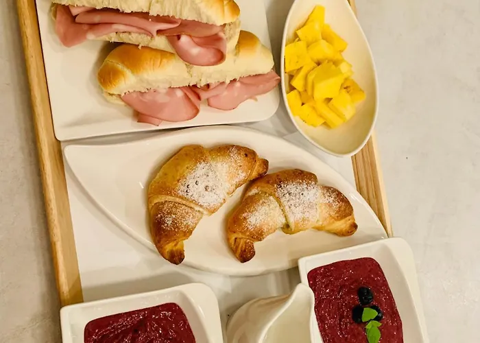 Apartma House Wisteria *