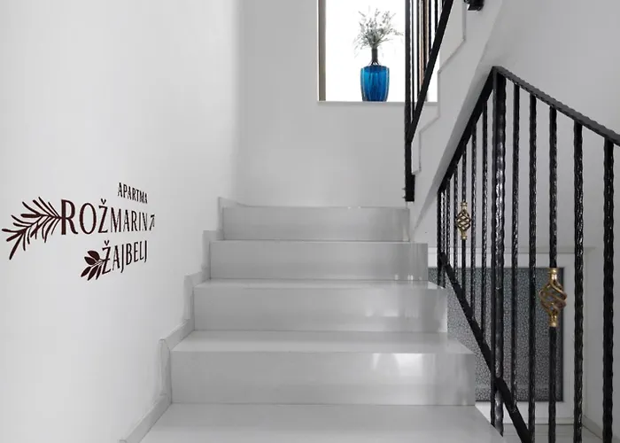 شقة House Wisteria *